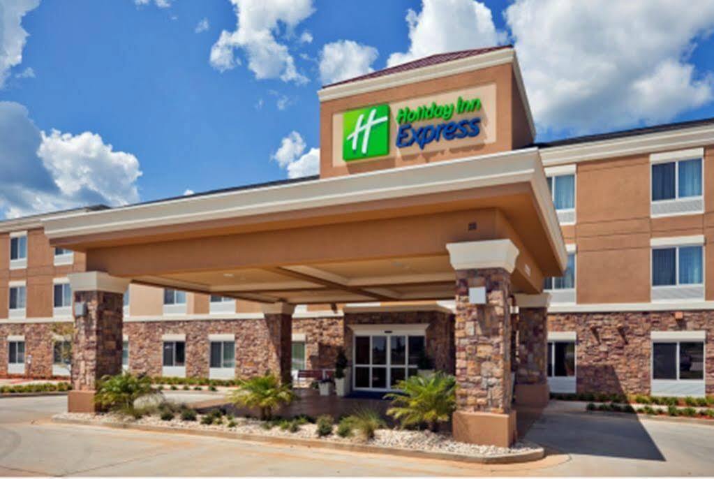 Holiday Inn Express & Suites Jackson/Pearl International Airport Exterior foto